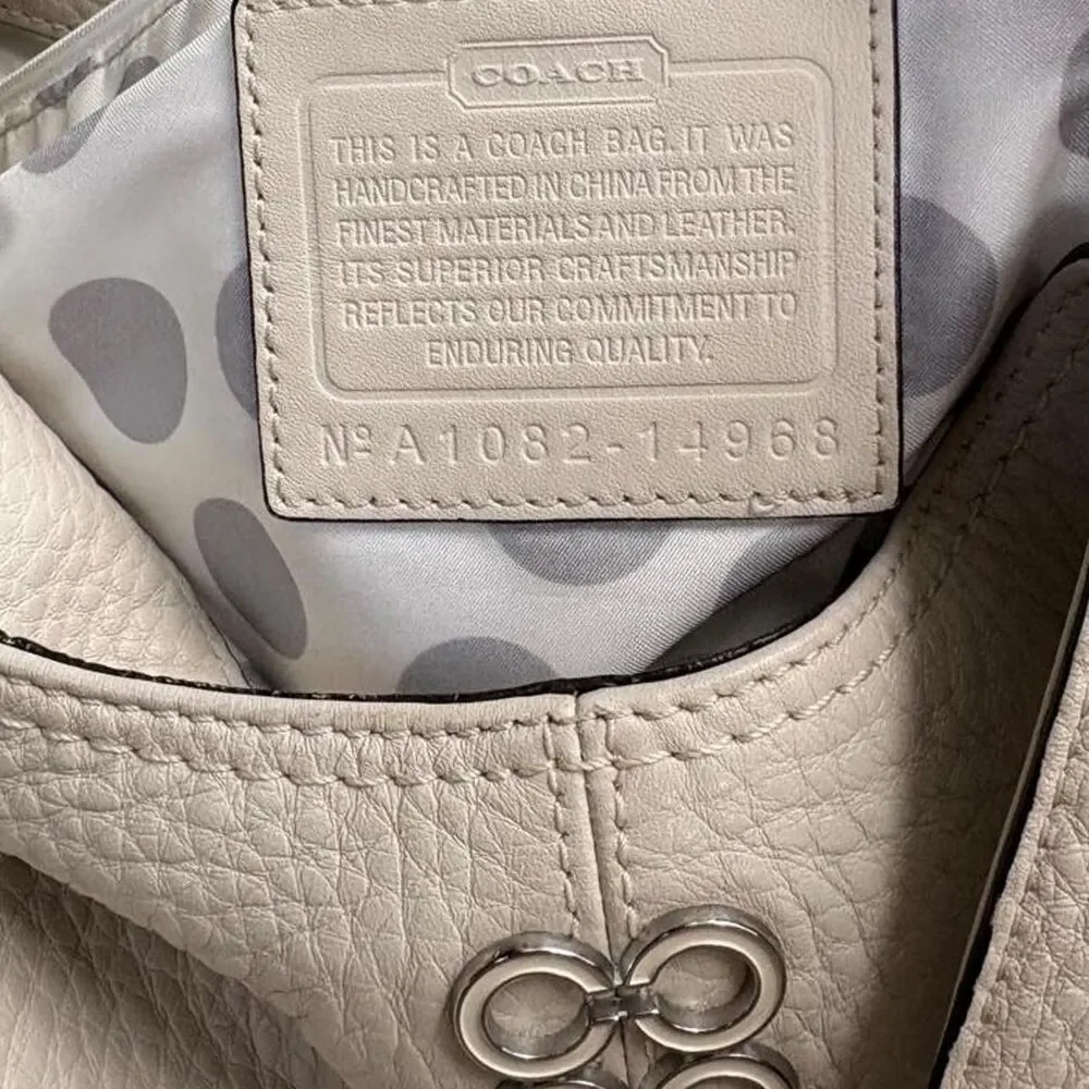 Coach Women's White and Cream Bag